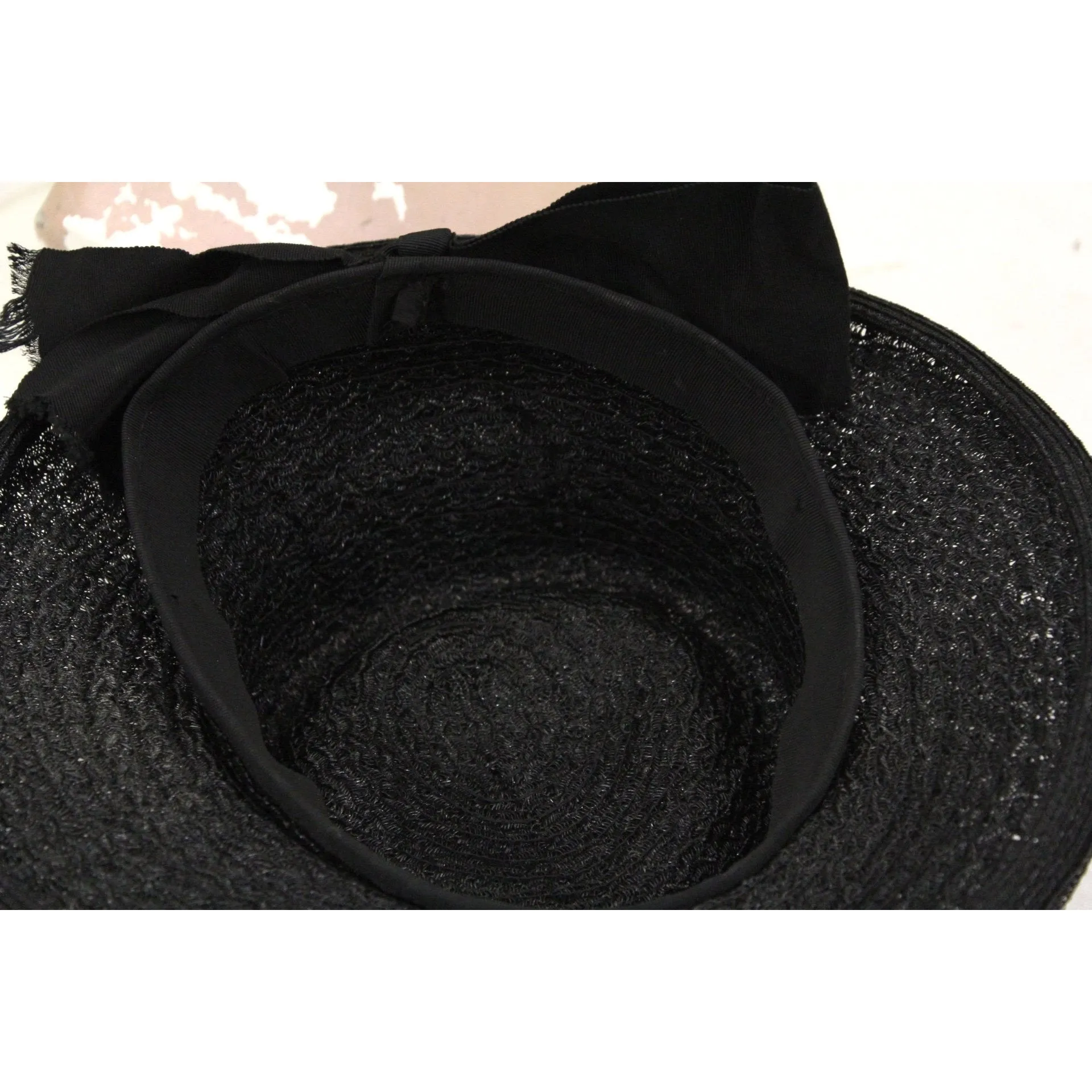 Vintage 1940s Womens Hat Sailor Brimmed Hat Black Horsehair Straw Pink Flowers